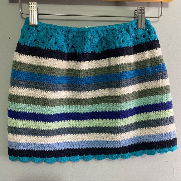 Andi Bagus Crochet Daisy Chain Tube Top & Mini Skirt - Picture 11 of 13